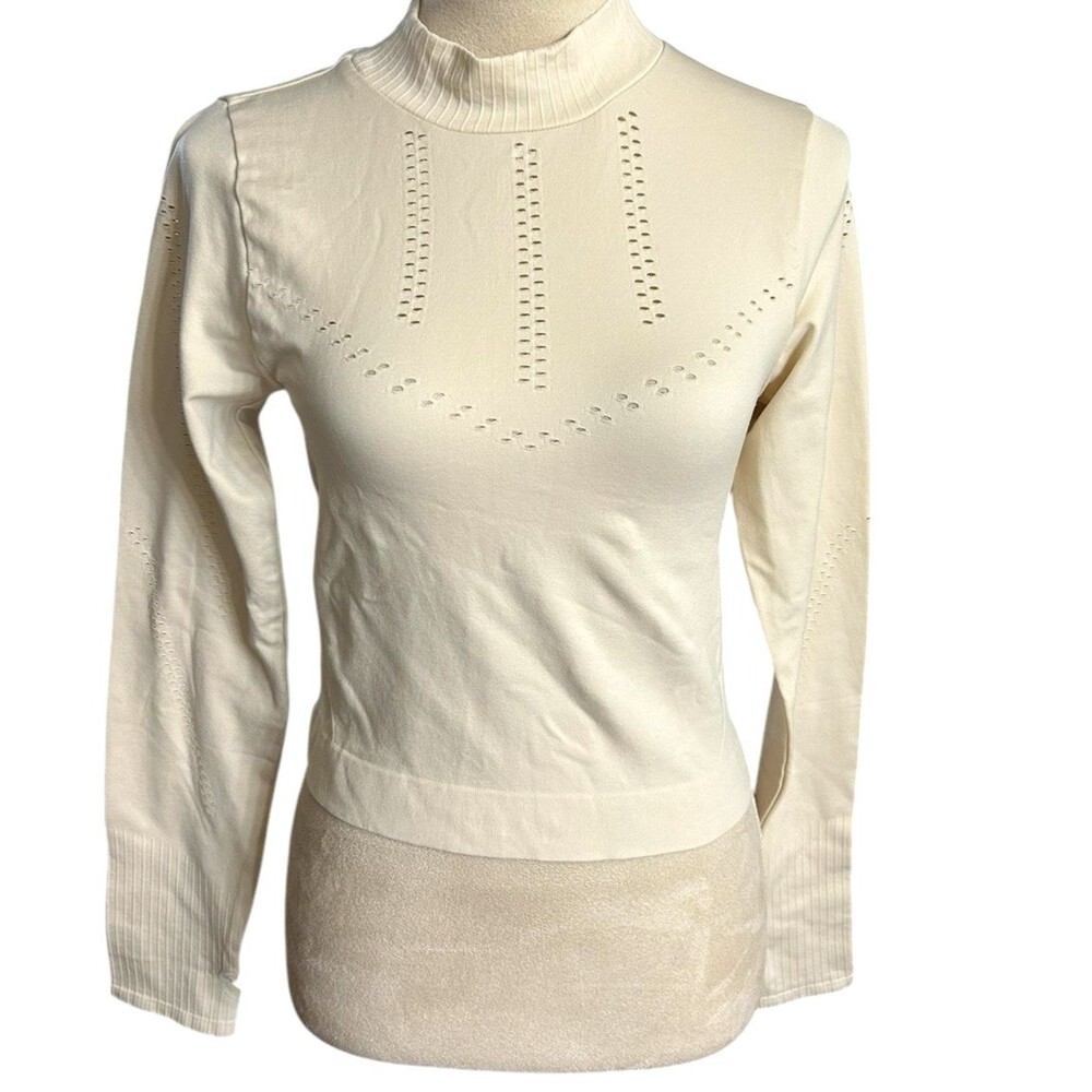 Old Navy Womens Seamless Crop Ivory Performance Go Dry Activewear Top L - Picture 4 of 13